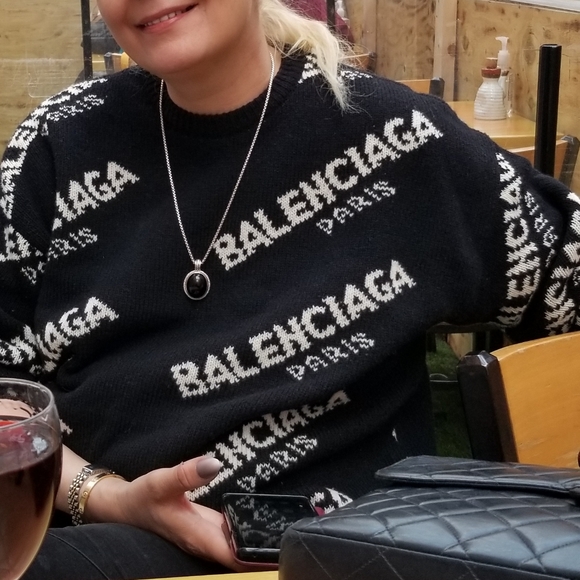 Balenciaga  Iconic Logo Sweater - Picture 4 of 13